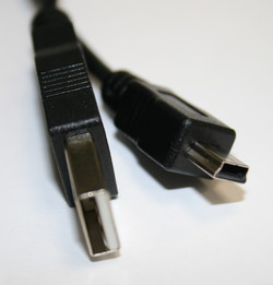 USB-  GPS- GlobalSat TR-151